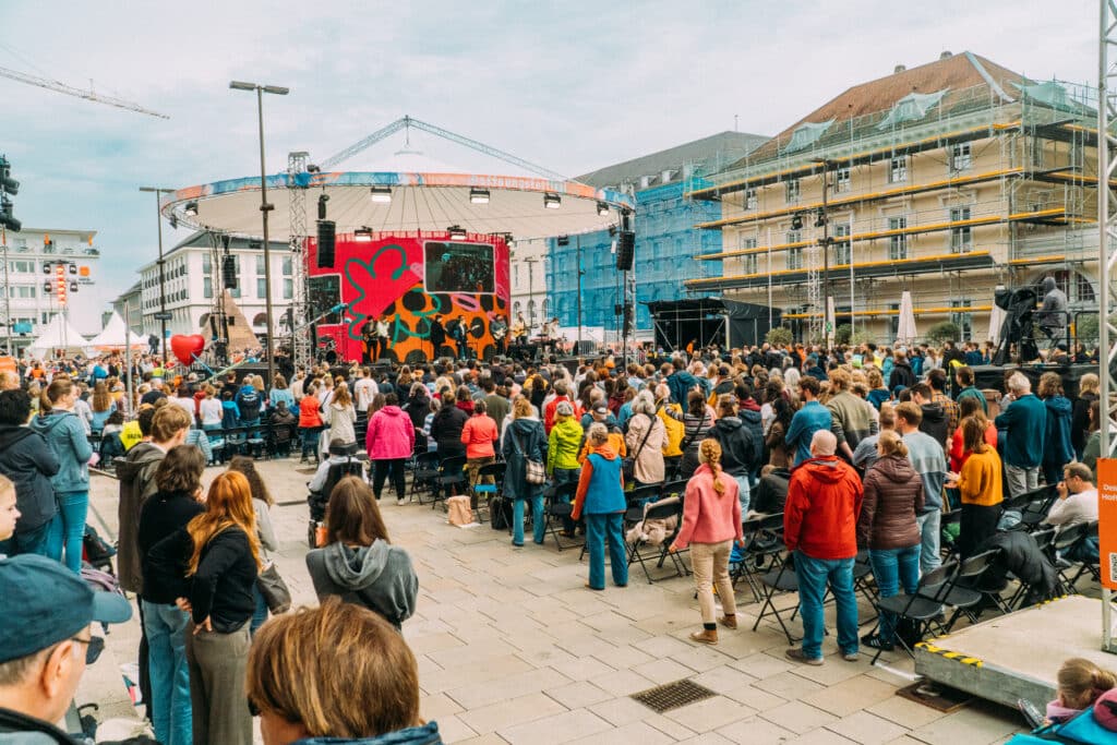 Hoffnungsfestival 2025 auf dem Karlsruher Marktplatz
